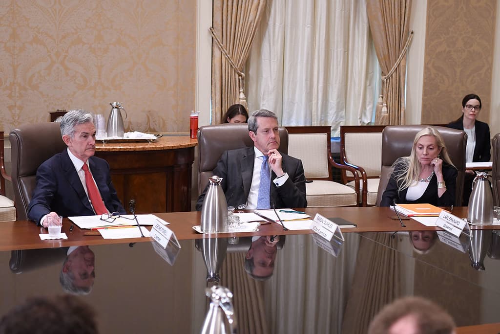Tres presidentes de la Fed votaron subir los tipos, y ese 9-3 es toda la guía que le queda al bitcoin