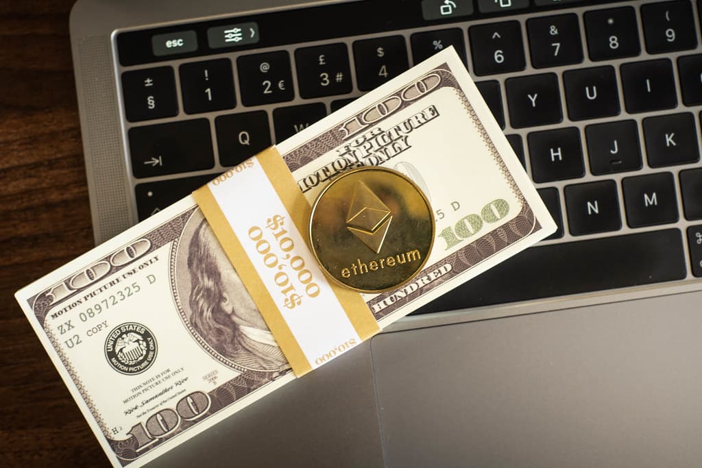 El ETF de cripto estrena cupón: Grayscale pagará en efectivo el staking de ether y solana cada trimestre