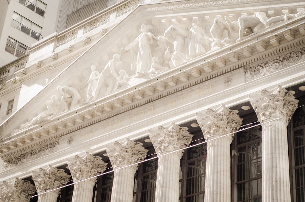 Securitize sale a bolsa en Nueva York y pone su propia acción en blockchain el mismo día