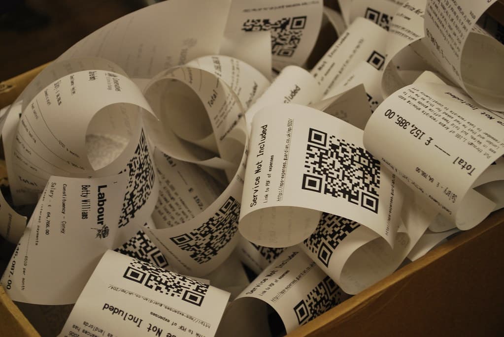 Cómo verificar una transacción en un explorador de bloques paso a paso, y por qué las confirmaciones que te pide tu exchange no las decide la red