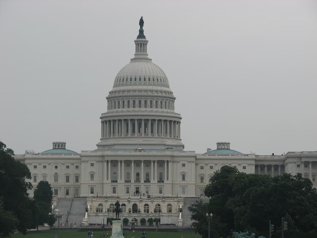 Los sheriffs de Estados Unidos dejan de bloquear la CLARITY Act y despejan el camino a la votación de julio en el Senado