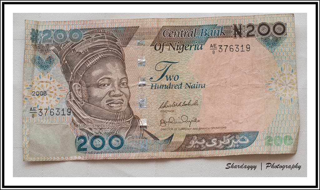 Nigeria se queda 0,015 BTC de cada bitcoin comprado, y su fisco calcula la ganancia en dólares para no gravar lo que pierde el naira