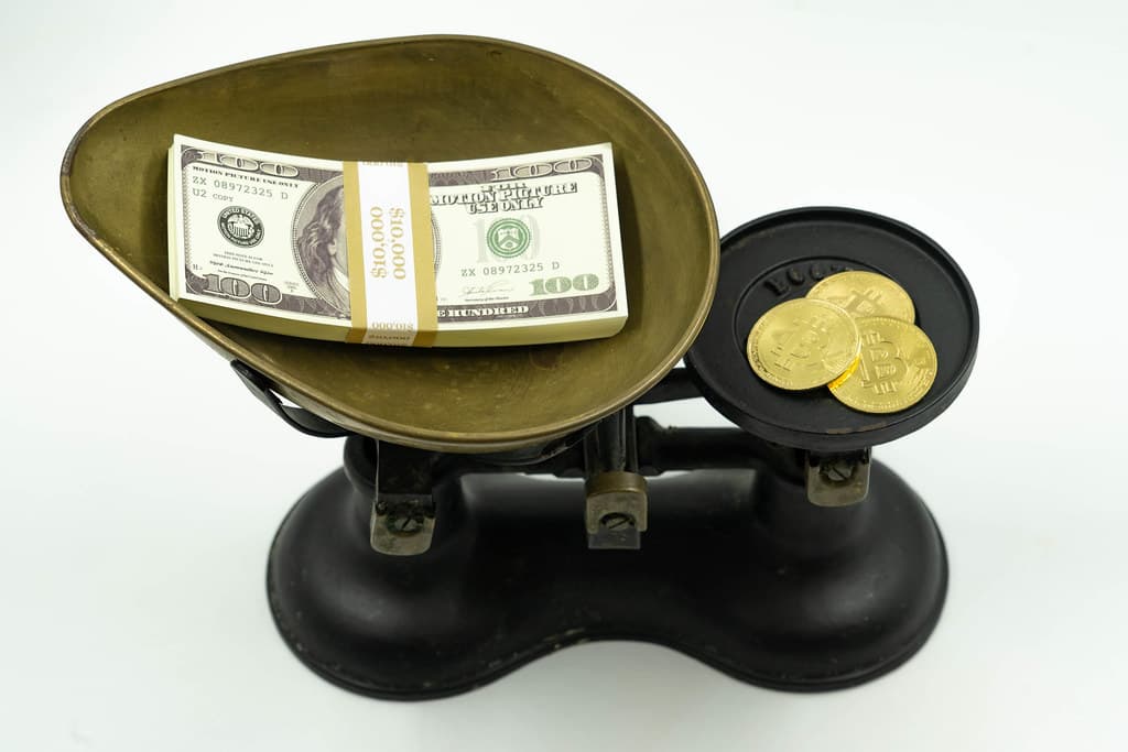 Bitcoin cae bajo los 80.000 tras el dato de empleo, pero el mayor día de ETF desde enero compró 9.140 monedas