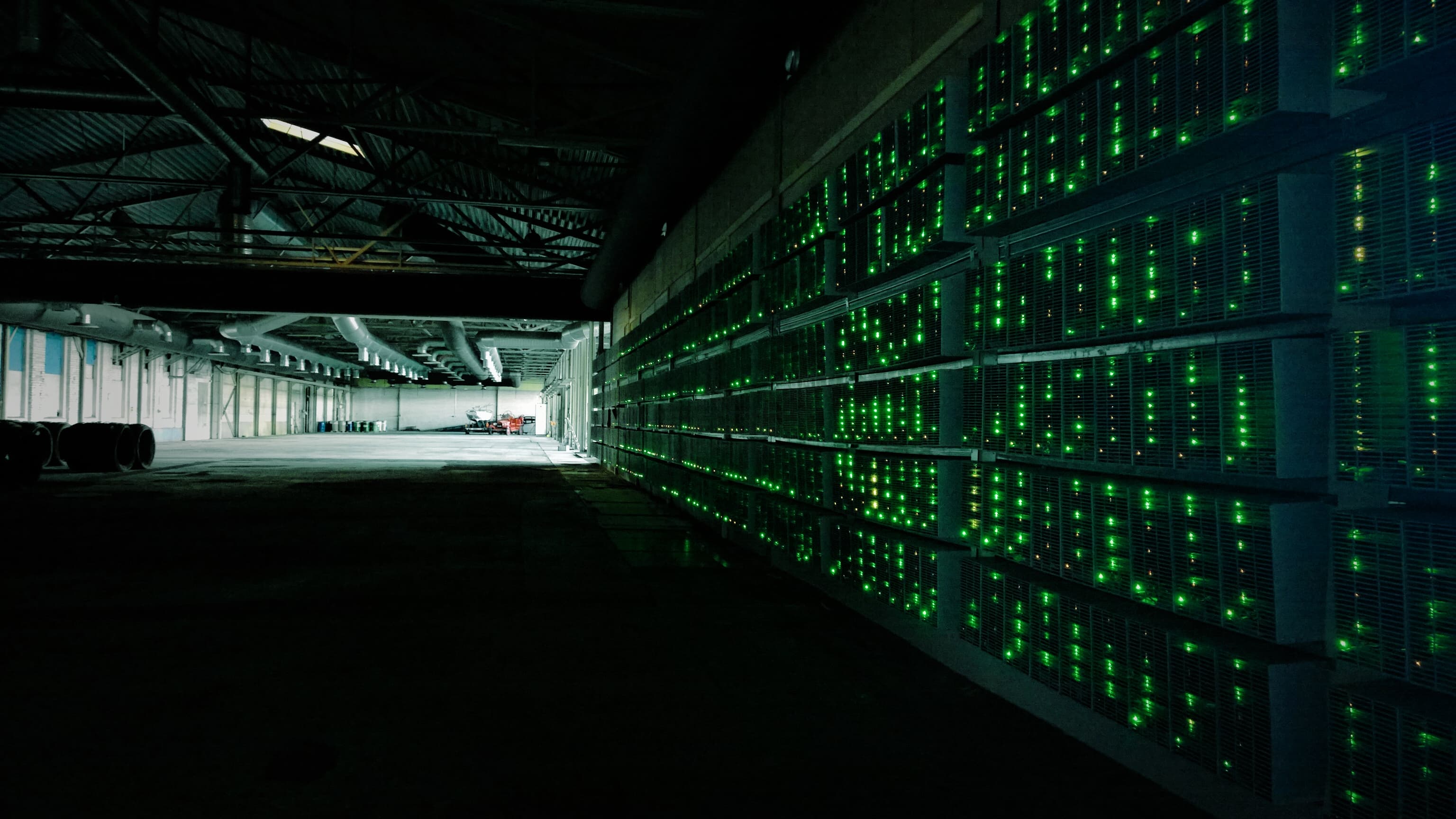 El mayor pool de minería de la historia de Bitcoin entra en quiebra: Poolin liquida sus naves de Texas y debe 164 millones a los usuarios que congeló en 2022